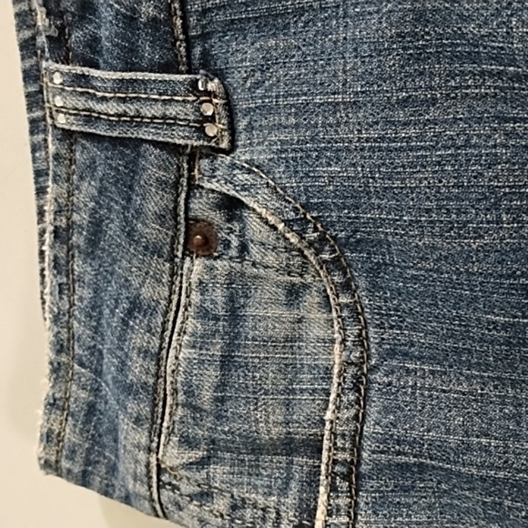 Vintage Y2K Stretch Denim Button Front Back Slit Skirt with a Touch of Bling 7/8 - Picture 4 of 10